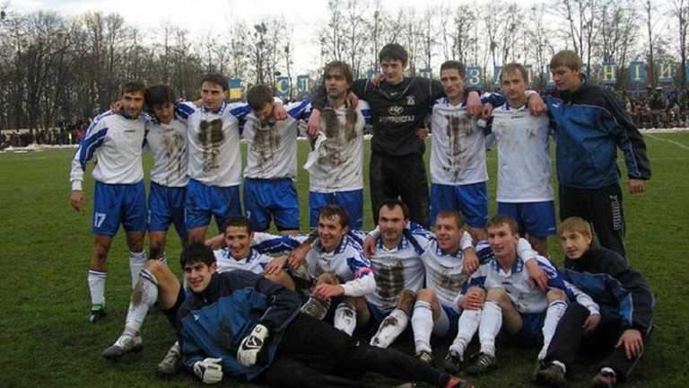 Павел Онисько (по центру, слева от вратаря) / Фото предоставлено Ониськом Павел Онисько (по центру, слева от вратаря) / Фото предоставлено Ониськом