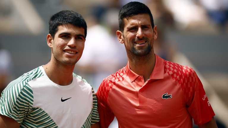 Карлос Алькарас і Новак Джоковіч / EFE/Yoan Valat Карлос Алькарас і Новак Джоковіч / EFE/Yoan Valat