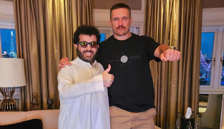 Олександр Усик / instagram.com/usykaa