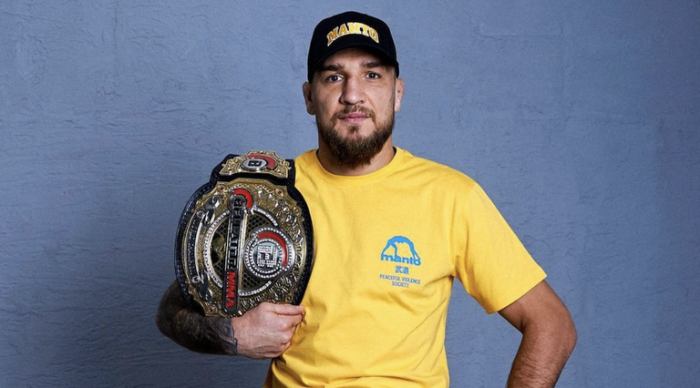 Ярослав Амосов / фото Instagram Ярослав Амосов / фото Instagram