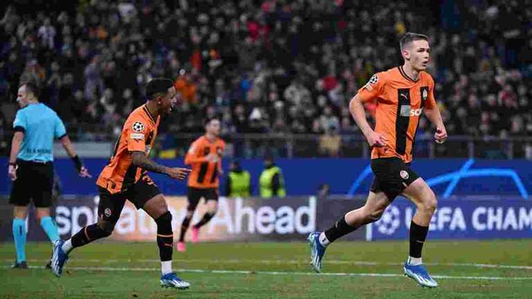 Шахтар - Барселона / офіційний сайт Шахтаря Шахтар - Барселона / офіційний сайт Шахтаря