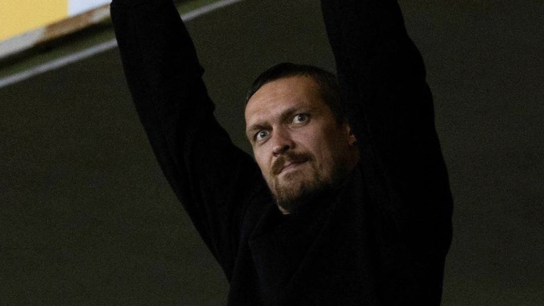 Александр Усик / фото Instagram боксера Александр Усик / фото Instagram боксера