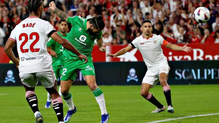 Севилья – Бетис / фото EFE Севилья – Бетис / фото EFE