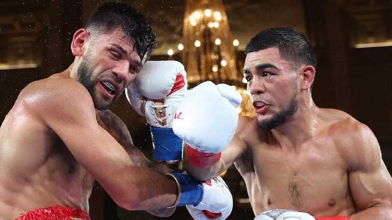 Джо Кордина – Эдвард Васкес / Фото Matchroom Boxing Джо Кордина – Эдвард Васкес / Фото Matchroom Boxing