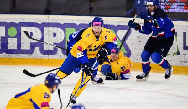 Христич бив угорців та веде збірну України в еліту – пряма мова легенди НХЛ