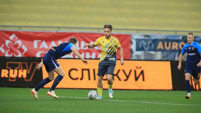 Рух -СК Дніпро-1 / фото УПЛ Рух -СК Дніпро-1 / фото УПЛ