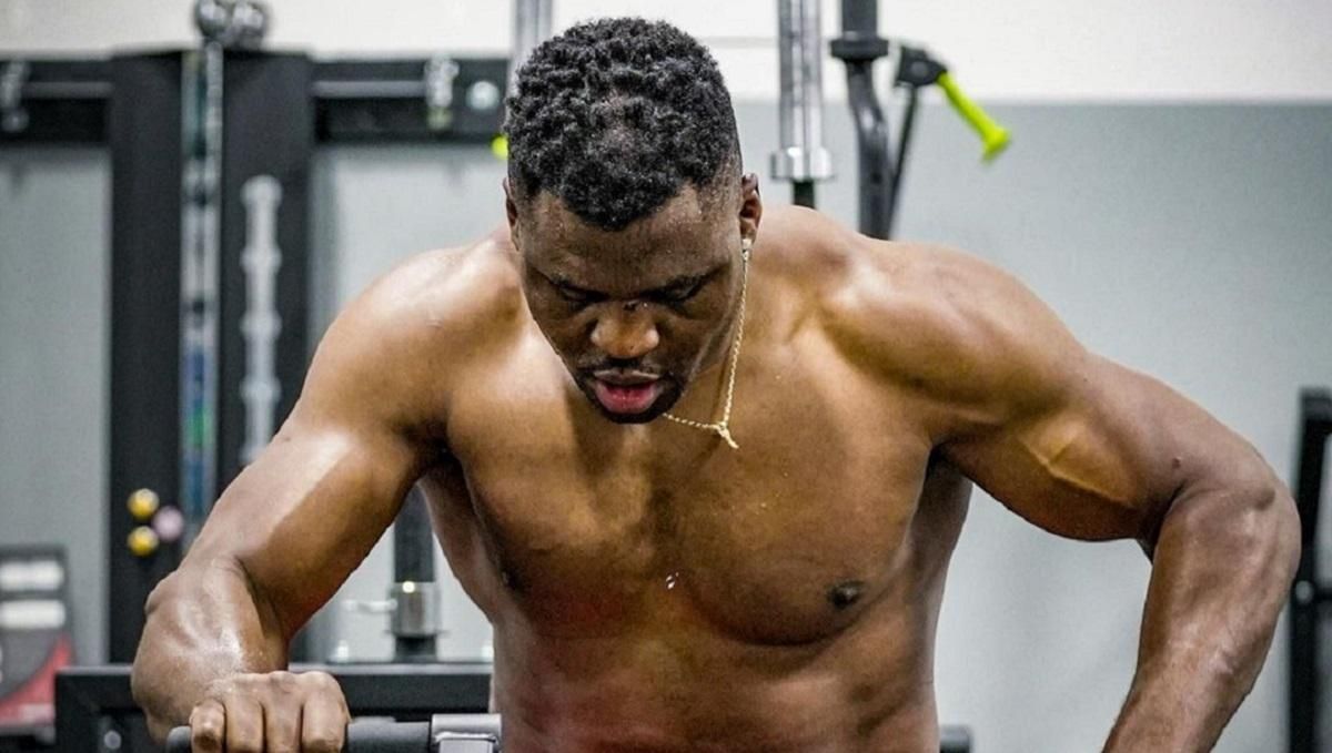 Френсіс Нганну / Фото instagram.com/francisngannou Френсіс Нганну / Фото instagram.com/francisngannou