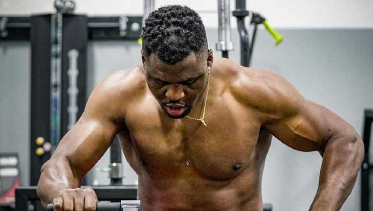 Френсіс Нганну / Фото instagram.com/francisngannou Френсіс Нганну / Фото instagram.com/francisngannou