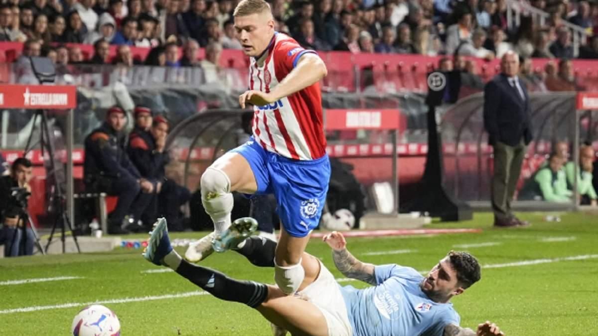 Артём Довбик / Фото David Borrat (EFE) Артём Довбик / Фото David Borrat (EFE)