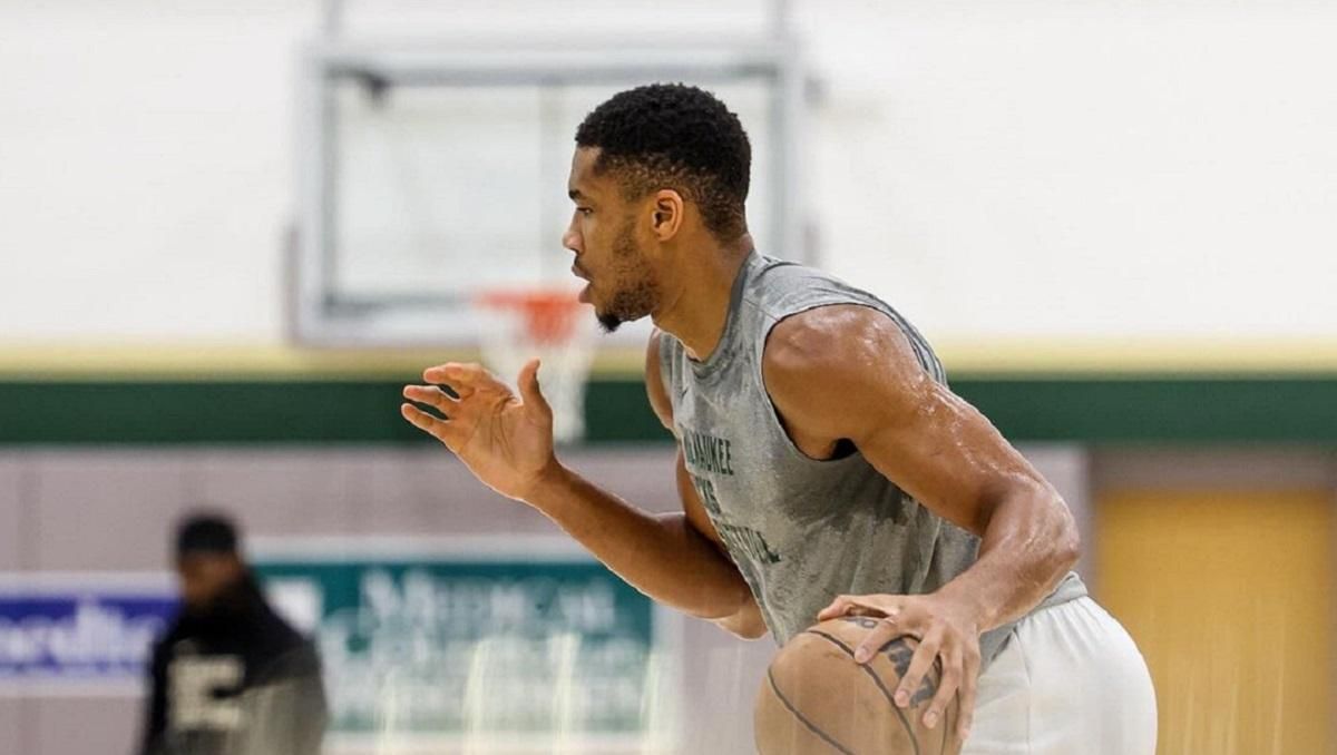 Яніс Адетокумбо / Фото instagram.com/giannis_an34 Яніс Адетокумбо / Фото instagram.com/giannis_an34