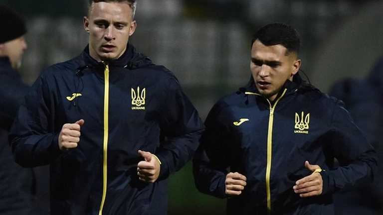 Владислав Дубінчак (праворуч) / фото УАФ Владислав Дубінчак (праворуч) / фото УАФ