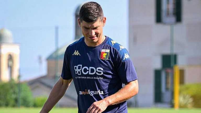 Руслан Малиновский / фото Дженоа Руслан Малиновский / фото Дженоа