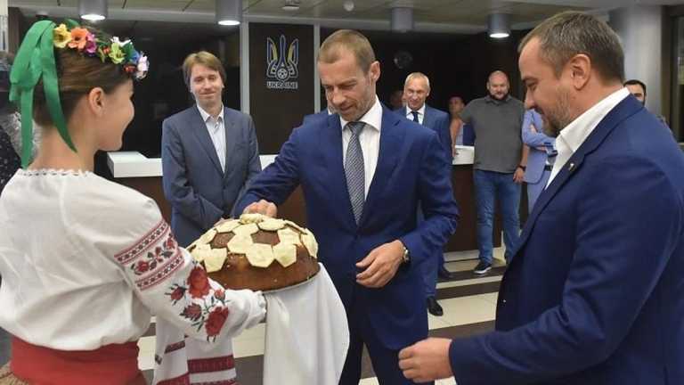 Чеферін та Павелко / фото УАФ Чеферін та Павелко / фото УАФ