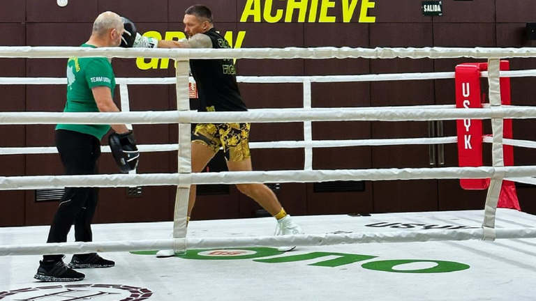 Олександр Усик / instagram.com/usykaa Олександр Усик / instagram.com/usykaa