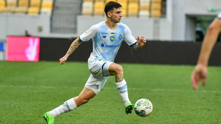 Николай Шапаренко / ФК Динамо Киев Николай Шапаренко / ФК Динамо Киев