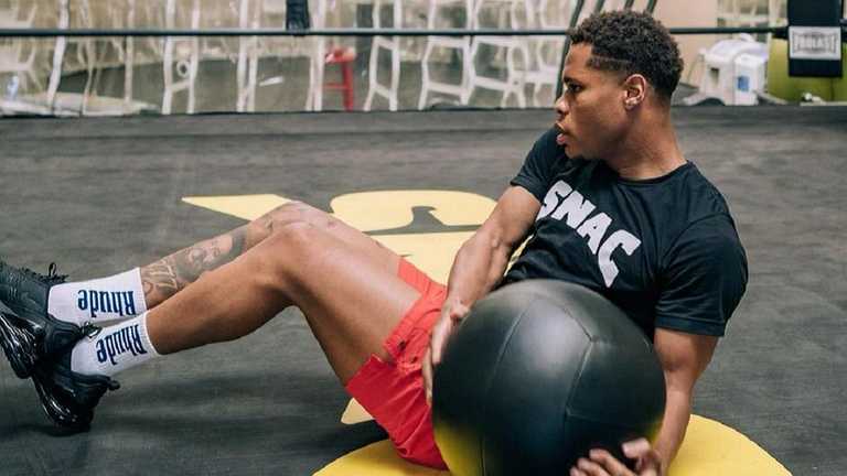 Девін Хейні / Фото instagram.com/realdevinhaney Девін Хейні / Фото instagram.com/realdevinhaney