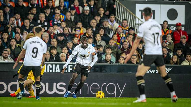 Валенсія – Барселона / Фото www.valenciacf.com / Lázaro de la Peña 