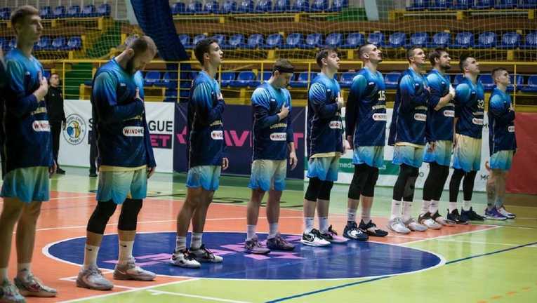 Гравці Будівельника / Фото ФБУ Гравці Будівельника / Фото ФБУ