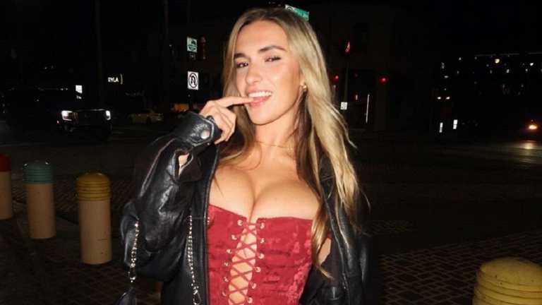 Кайла Сіммонс / Фото instagram.com/kaylasimmmons Кайла Сіммонс / Фото instagram.com/kaylasimmmons