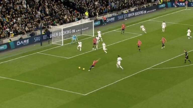 Курьезный момент Миколенко / Скрин Курьезный момент Миколенко / Скрин