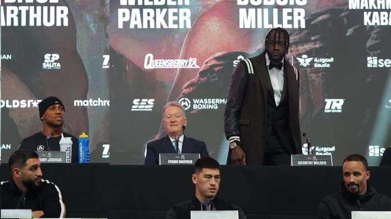 Деонтей Вайлдер / Queensberry Деонтей Вайлдер / Queensberry