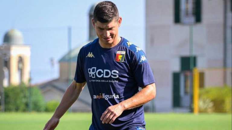 Руслан Маліновський / фото ФК Дженоа Руслан Маліновський / фото ФК Дженоа