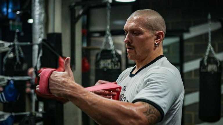 Олександр Усик / Фото facebook.com/Alexanderusyk Олександр Усик / Фото facebook.com/Alexanderusyk