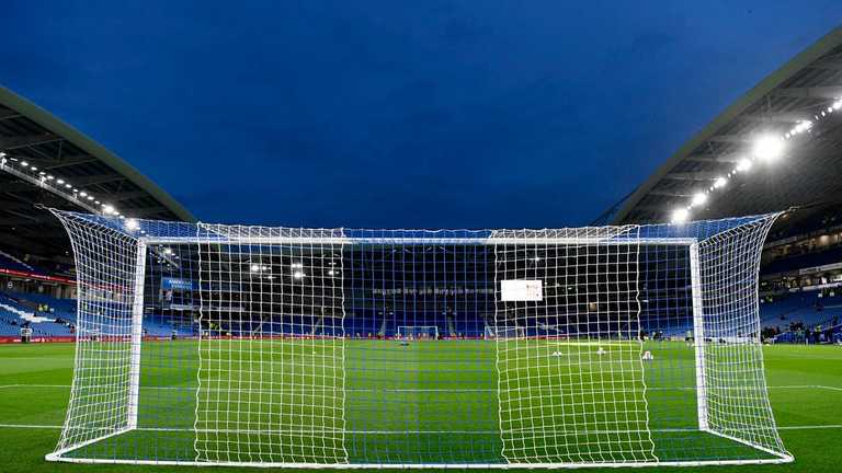 Футбольне поле / фото Reuters Футбольне поле / фото Reuters