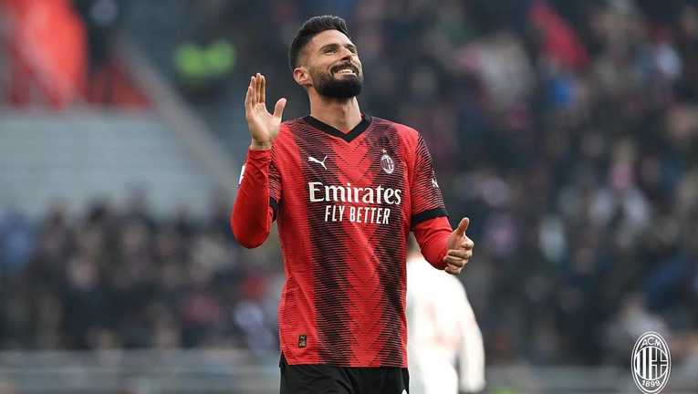 Оливье Жиру / Фото AC Milan Оливье Жиру / Фото AC Milan