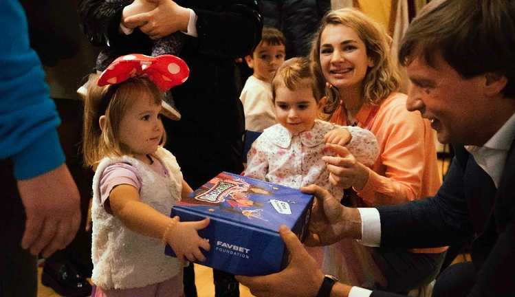 Favbet Foundation устроил праздник Николая для украинских детей