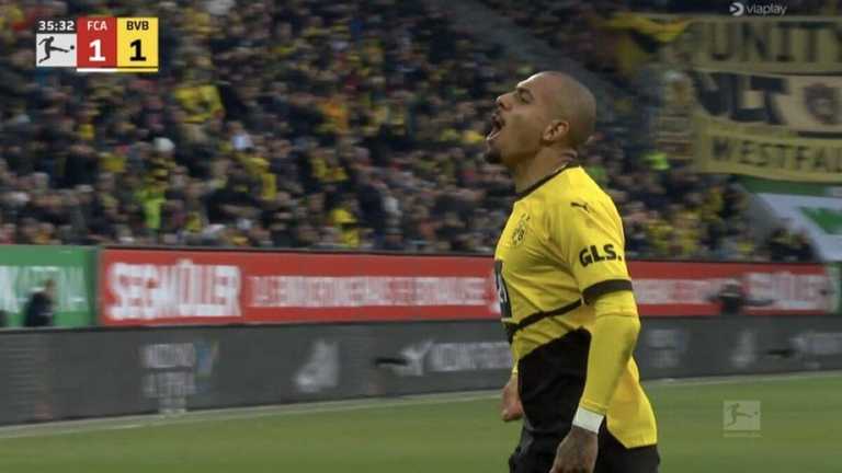 Донніель Мален / Скріншот з матчу Донніель Мален / Скріншот з матчу