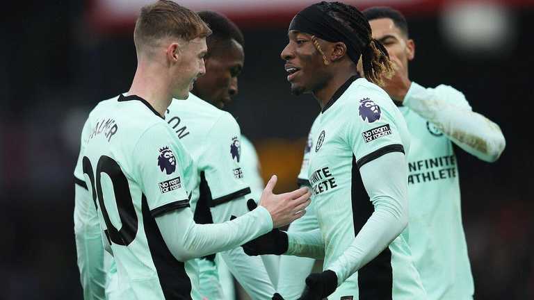 Гравці Челсі в матчі проти Лутона / Фото з Twitter Гравці Челсі в матчі проти Лутона / Фото з Twitter