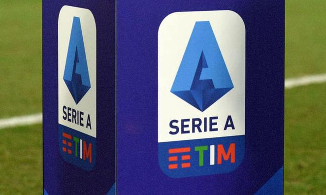 Італійські клуби змушені виступити проти Суперліги, щоб отримати допуск до участі в Серії А 