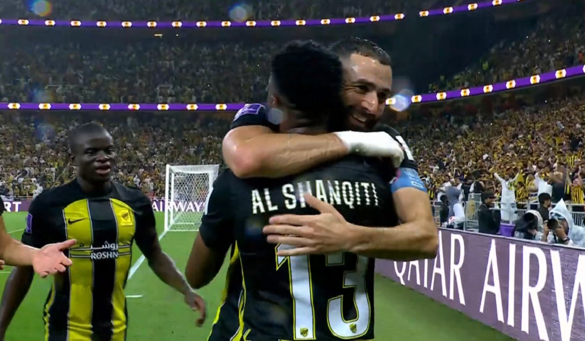 Карим Бензема / скриншот трансляции Megogo