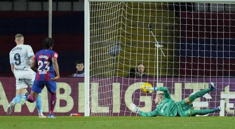 Барселона – Жирона – 2:4 Барселона – Жирона – 2:4