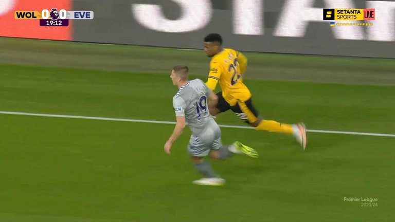 Миколенко проти Семеду / Скріншот з трансляції Миколенко проти Семеду / Скріншот з трансляції