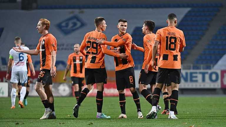 Футболисты Шахтера / Фото ФК Шахтер Футболисты Шахтера / Фото ФК Шахтер