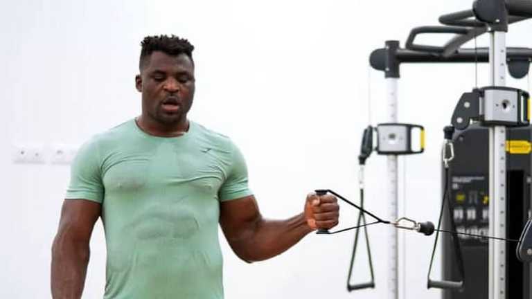 Фрэнсис Нганну / фото с Instagram Фрэнсис Нганну / фото с Instagram