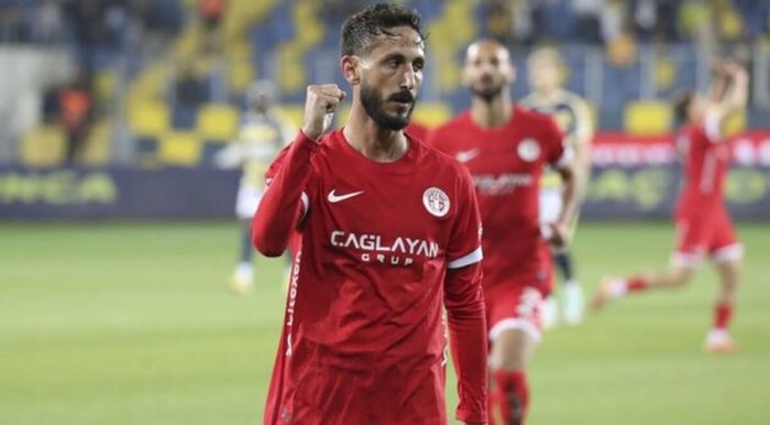 Ізраїльський футболіст загримів за ґрати у Туреччині через жест проти ХАМАС