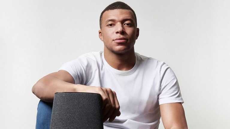 Кіліан Мбаппе / фото з Instagram Мбаппе Кіліан Мбаппе / фото з Instagram Мбаппе