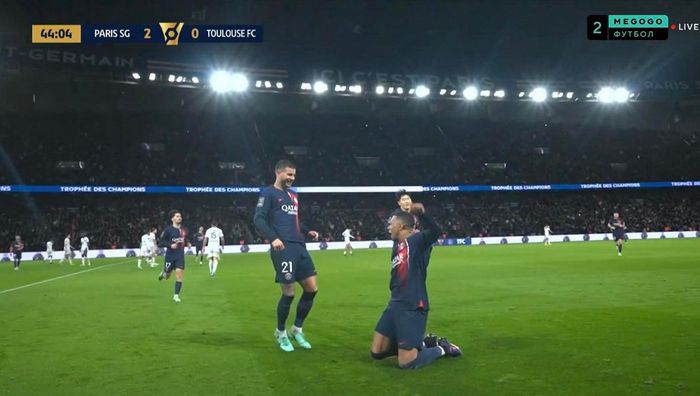 ПСЖ в двенадцатый раз завоевал Суперкубок Франции, уверенно обыграв Тулузу ПСЖ в двенадцатый раз завоевал Суперкубок Франции, уверенно обыграв Тулузу