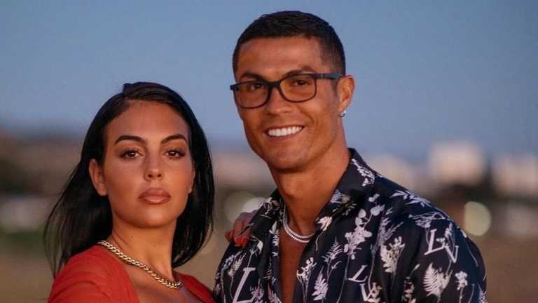 Джорджина з Роналду / Фото instagram.com/cristiano Джорджина з Роналду / Фото instagram.com/cristiano