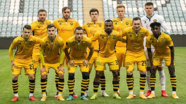 Игроки Металлиста 1925 / фото: ФК Металлист 1925 Игроки Металлиста 1925 / фото: ФК Металлист 1925