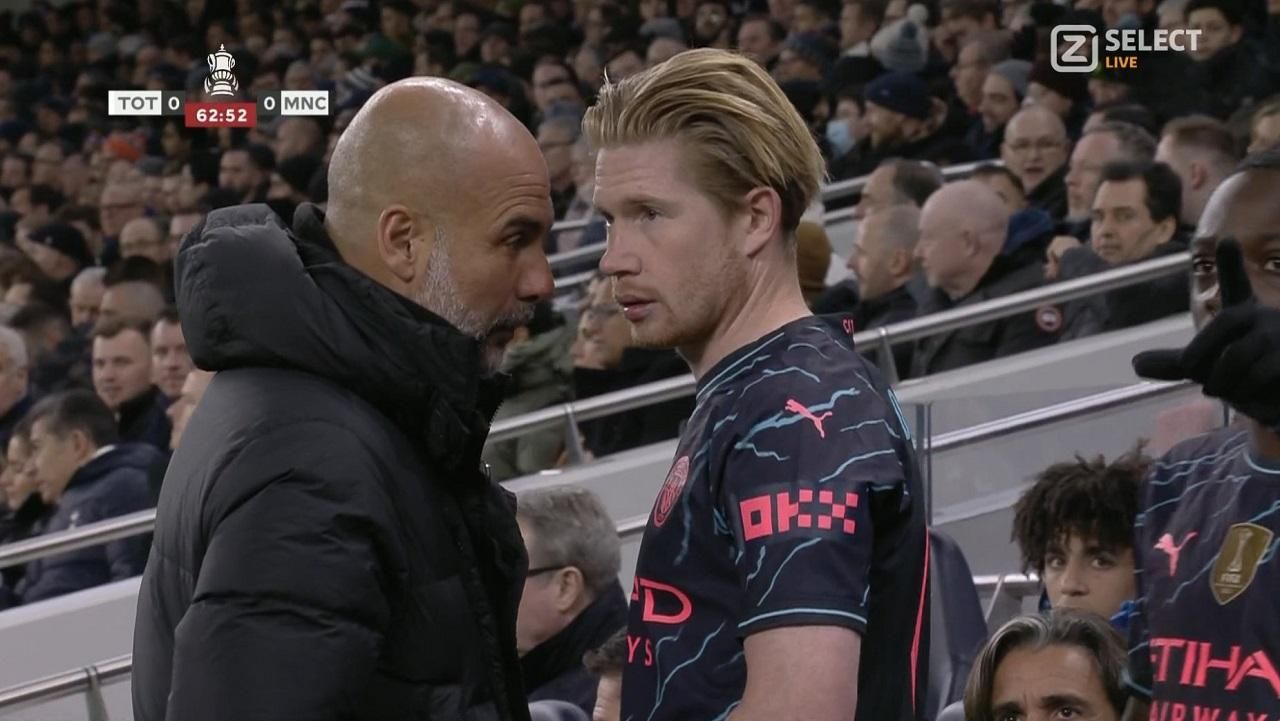 Пеп Гвардиола и де Брюйне / Скриншот трансляции