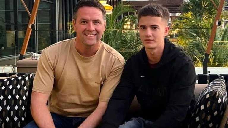 Майкл Оуен з сином / Фото з відкритих джерел Майкл Оуен з сином / Фото з відкритих джерел