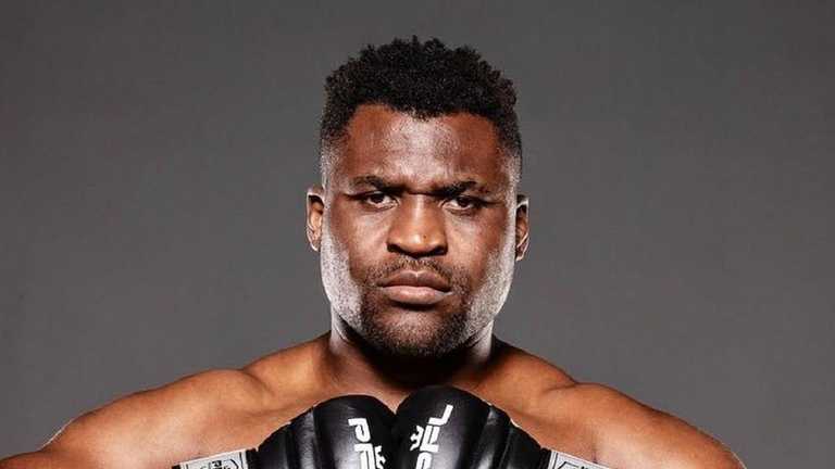 Френсіс Нганну / Фото Instagram Френсіса Нганну Френсіс Нганну / Фото Instagram Френсіса Нганну