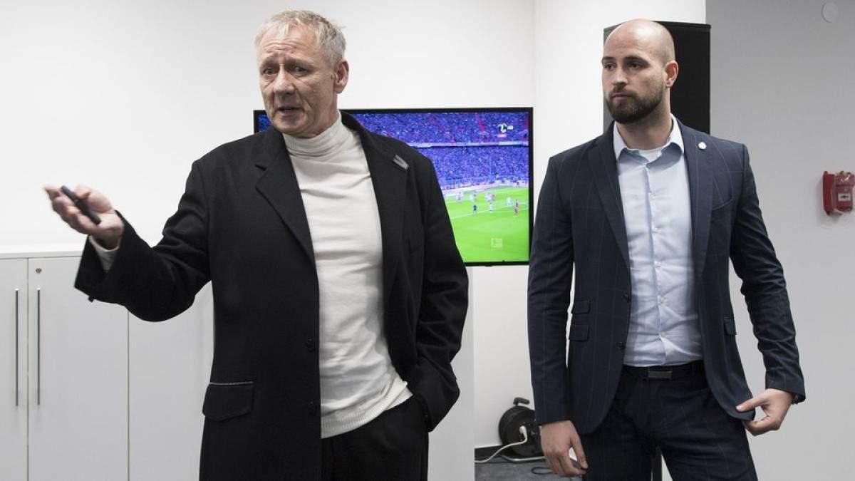 Иван Кмотрик (слева) с сыном / Фото TASR