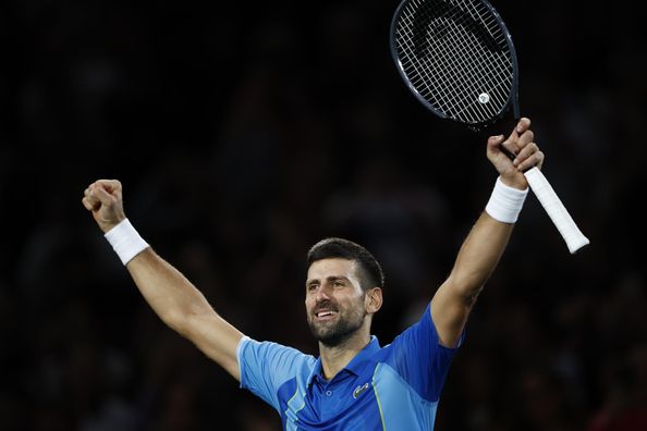 Джокович вышел в 1/4 финала Australian Open, повторив рекорд Федерера