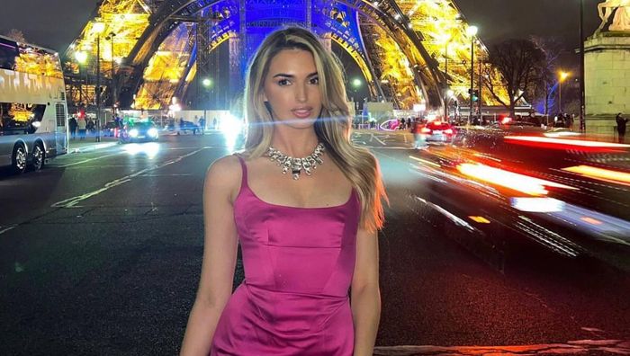 Горячая любимая Грилиша феерически вернулась в Instagram – огненные фото в бикини