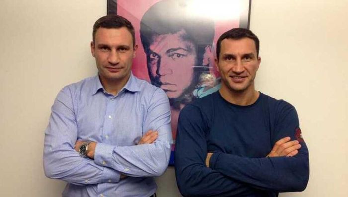 "Кличко поступал по-рабски": легендарный певец "Пиккардийской терции" признался, почему не болел украинским боксером